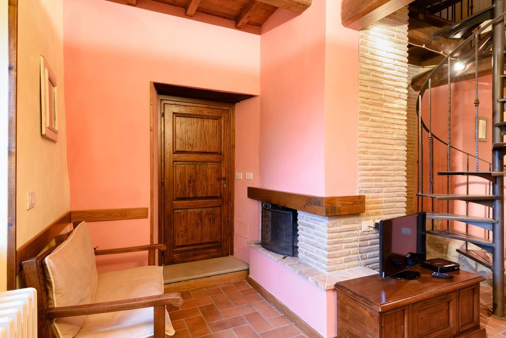 Il Borgo Dei Corsi - Charming Landhuis Ortignano Raggiolo